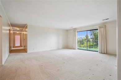 LIVING ROOM (WITH DECK)