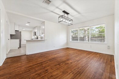 10121 Oboe Dr, Houston, TX 77025 - photo 5