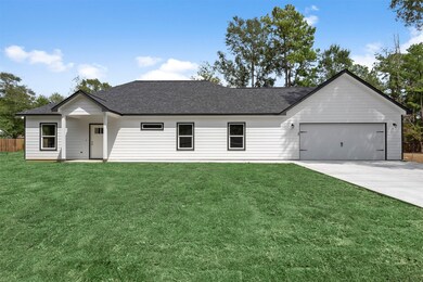 11019 Royal Cir, Cleveland, TX 77328 - photo 3