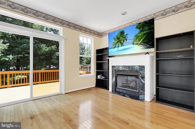 127 Norwick Ct, Frederick, MD 21702 - photo 3