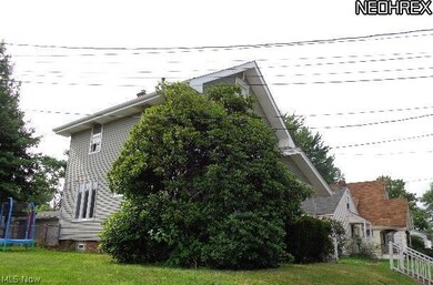 2311 Maple Ave NE, Canton, OH 44714 - photo 2