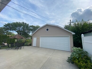 3715 Wren Ln, Rolling Meadows, IL 60008 - photo 5