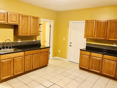 3 Hacker Ct, Worcester, MA 01603 - photo 7