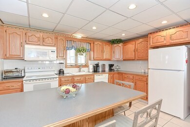6 E Broadway, Taunton, MA 02780 - photo 2