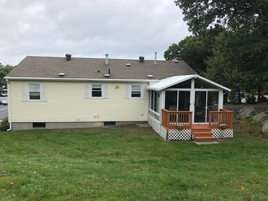 19 Blossom Dr, Cranston, RI 02920 - photo 3