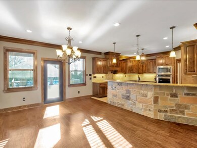 140 Lancewood Cir, Lufkin, TX 75904 - photo 6