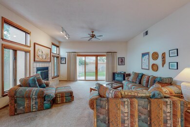 6657 Ruby St NE, Albuquerque, NM 87109 - photo 3