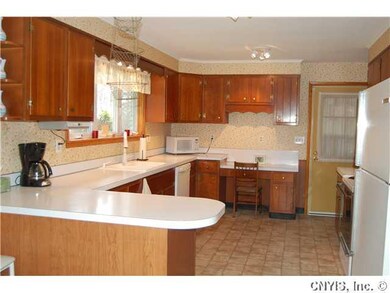 Kitchen. Lots of space for prep work in this extra