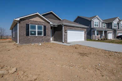 390 Waterford Ln, Pendleton, IN 46064 - photo 3