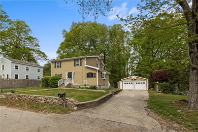 13 Oliver St, Chepachet, RI 02814 - photo 2