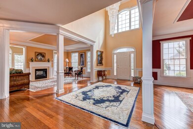 975 Turnberry Cir, Schwenksville, PA 19473 - photo 2