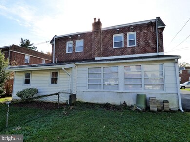 214 Evergreen Ave, Folsom, PA 19033 - photo 5