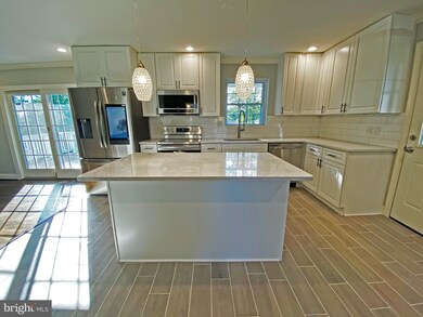 13036 Ingleside Dr, Beltsville, MD 20705 - photo 7