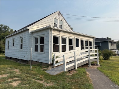 1247 Fay St, Fulton, NY 13069 - photo 4