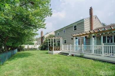 7 Calvert Ave E, Edison, NJ 08820 - photo 4