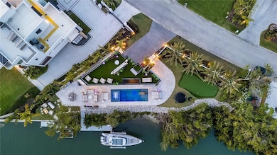 1406 Tangier Way, Sarasota, FL 34239 - photo 5