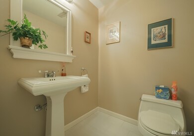 25429 213th Ave SE unit 38, Maple Valley, WA 98038 - photo 2