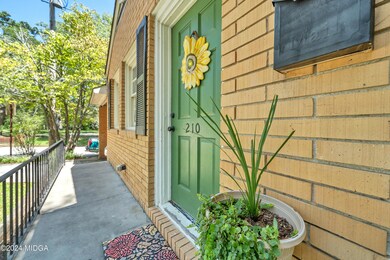 210 Oak Haven Ave-00144