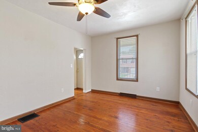 14 E Pennsylvania Ave, Stewartstown, PA 17363 - photo 4