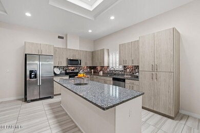 324 Deserts Dr, Socorro, TX 79927 - photo 5