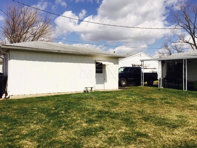 garage.jpg