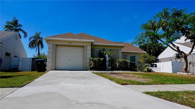 12674 Gorda Cir E, Largo, FL 33773 - photo 5