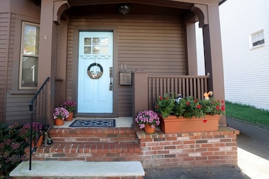 4 Willow Ave unit 2, Salem, MA 01970 - photo 2