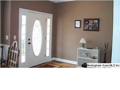 Open floor plan is so family friendly and lots of 