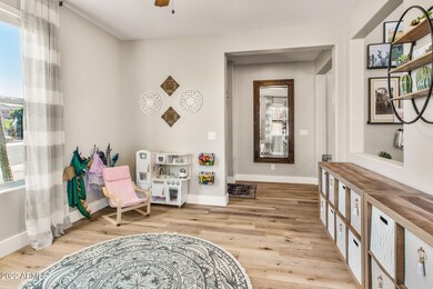 Entry Den