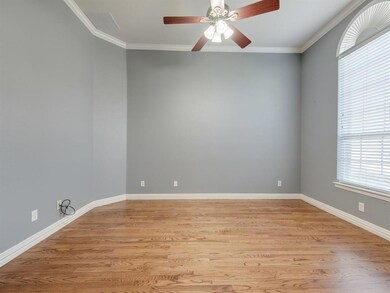 317 Fanning Dr, Hurst, TX 76053 - photo 6