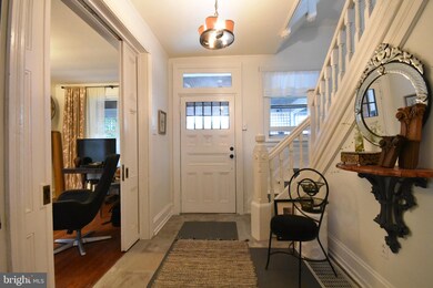 132 N Lansdowne Ave, Lansdowne, PA 19050 - photo 3