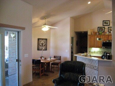 ATTACHED KITCHEN DINNING ROOM FROM FAMILY ROON