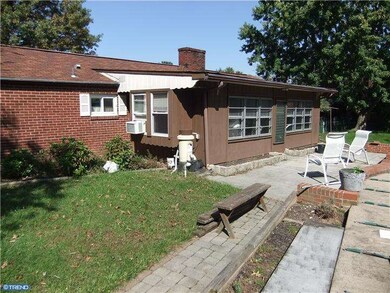 1408 Cathys Ln, North Wales, PA 19454 - photo 6