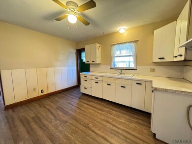 1706 Pitt Ave, Johnstown, PA 15905 - photo 7