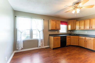 109 Thomas St, Frankfort, KY 40601 - photo 5