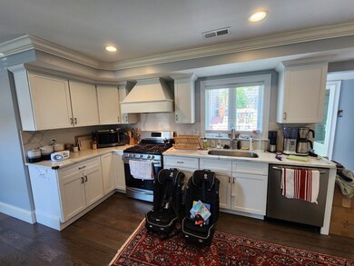 258 Main St unit 2, Wakefield, MA 01880 - photo 2