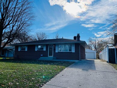 1381 Evaline Dr, Columbus, OH 43224 - photo 2