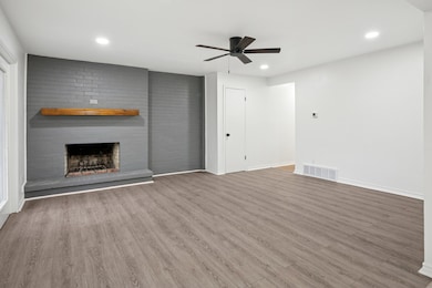 7626 Dentcrest Dr unit 7628, Dallas, TX 75254 - photo 3