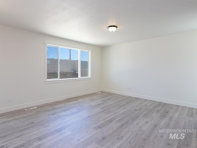 977 N Dark Maple Ave, Star, ID 83669 - photo 6