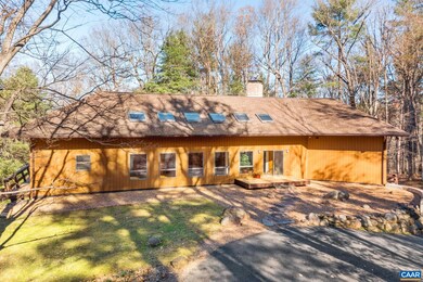 298 Courthouse Mountain Ln, Madison, VA 22727 - photo 5