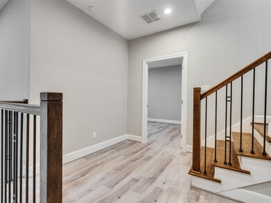 1122 W 16th St unit D, Houston, TX 77008 - photo 4