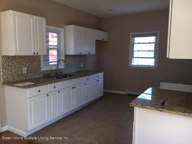 133 John St, Staten Island, NY 10302 - photo 5