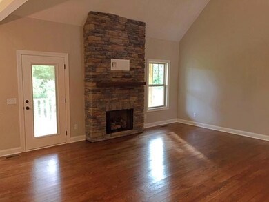 875 Live Oak g