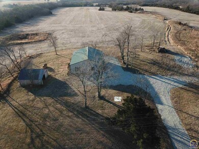 15731 142nd Rd, Mayetta, KS 66509 - photo 7