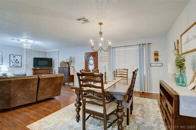 137 Sandy Ln, Ardmore, OK 73401 - photo 3