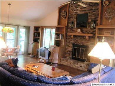 7 Colton Ct, Leonardo, NJ 07737 - photo 4