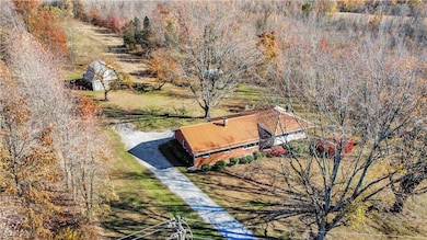 3051 Mcmackin Rd, Madison, OH 44057 - photo 3