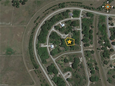 2008 Bali Ct, Labelle, FL 33935 - photo 5