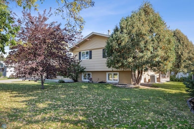 3150 Rivershore Dr, Moorhead, MN 56560 - photo 3