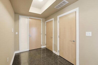 196 S Grant Ave unit 505, Columbus, OH 43215 - photo 4